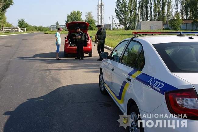 Прифронтовые Светлодарск, Новолуганское и Мироновское начали патрулировать на новых автомобилях, - Нацполиция 06