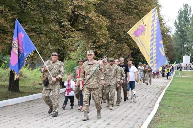 Красногоровка отметила пятую годовщину освобождения города от наемников РФ 02