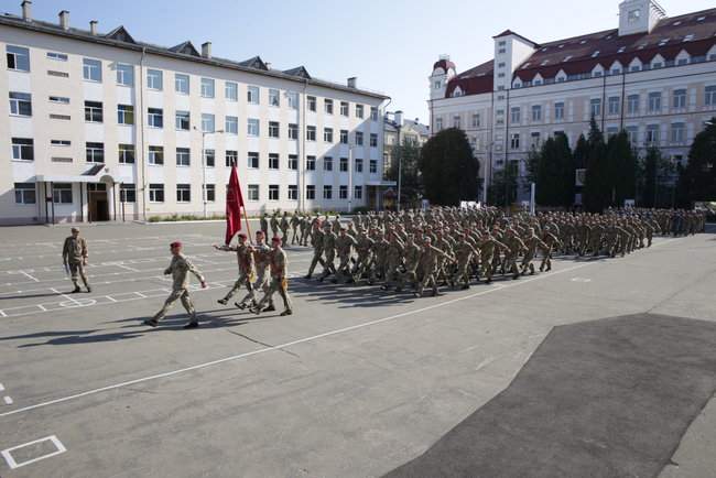 В официальном Шествии Достоинства на День независимости примут участие 350 военнослужащих 03