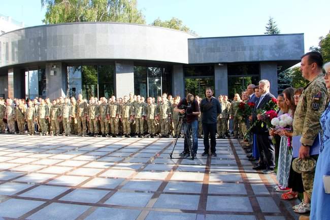В Министерстве обороны почтили память погибших в этот день с 2014 года 15 украинских героев 14