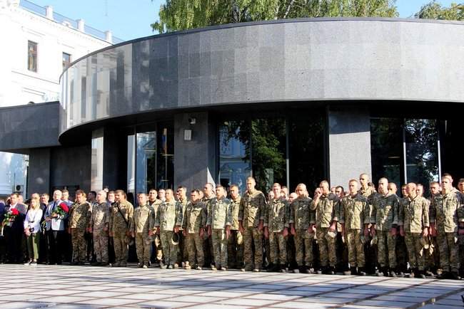В Министерстве обороны почтили память погибших в этот день с 2014 года 15 украинских героев 20