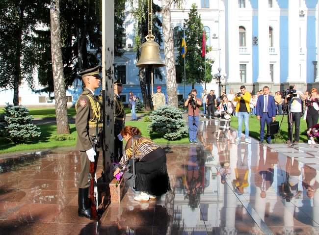 В Министерстве обороны почтили память погибших в этот день с 2014 года 15 украинских героев 21
