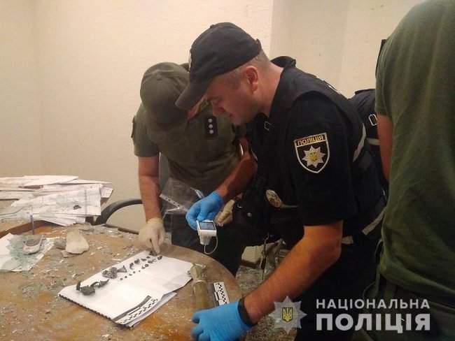 Обстрел из гранатомета здания в центре Киева: открыто уголовное производство по статье теракт 04