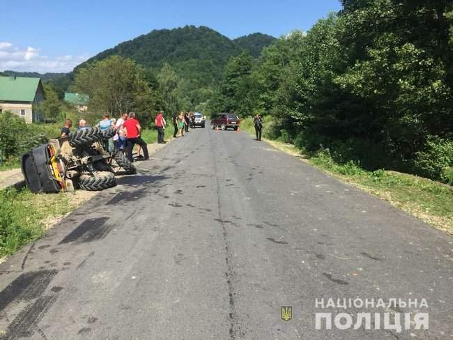 12-летний водитель квадроцикла устроил ДТП на Закарпатье: госпитализированы восемь человек, - полиция 03