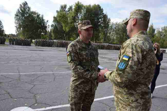 Воины 30-й ОМБр после 8 месяцев выполнения задач в зоне ООС вернулись на ротацию в Новоград-Волынский 17