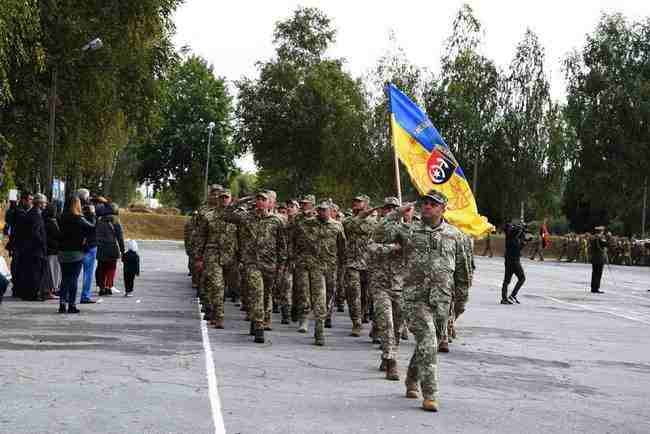 Воины 30-й ОМБр после 8 месяцев выполнения задач в зоне ООС вернулись на ротацию в Новоград-Волынский 21