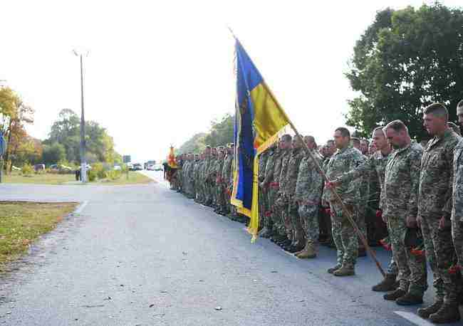 Воины 30-й ОМБр после 8 месяцев выполнения задач в зоне ООС вернулись на ротацию в Новоград-Волынский 14