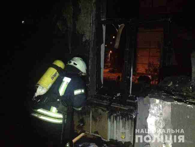 Неизвестные подожгли детский сад в Киеве, - полиция 04