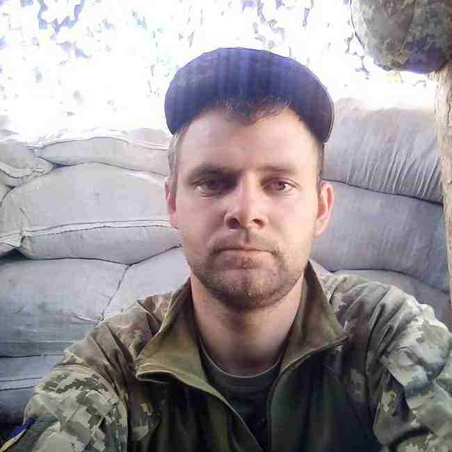 Погибшего на Донбассе украинского воина Владислава Роя похоронят 19 сентября в Запорожской области 01