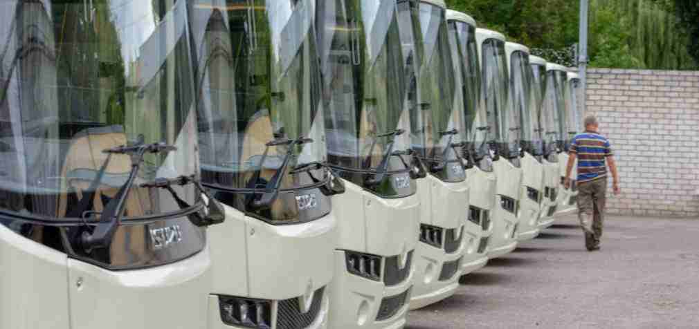 Купівля комунальних автобусів в Кам’янському обійдеться без кредитів
