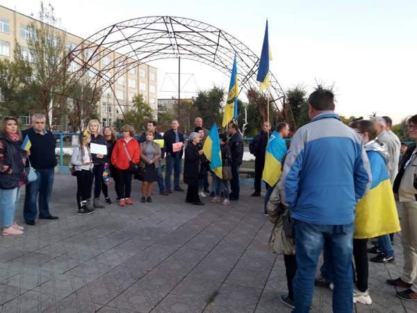 Ні капітуляції! Тільки перемога!, - акции протеста снова прошли в разных городах Украины 16