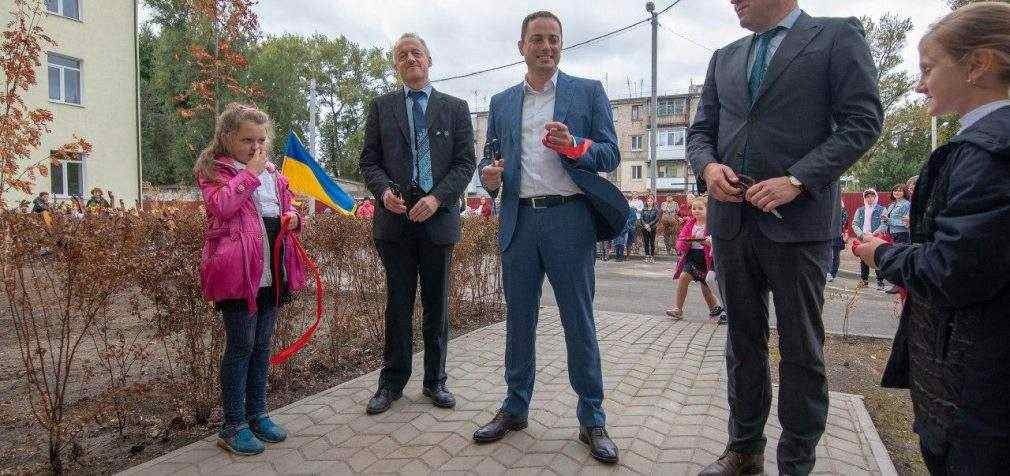 У Кам’янському відкрили багатоквартирний будинок для переселенців