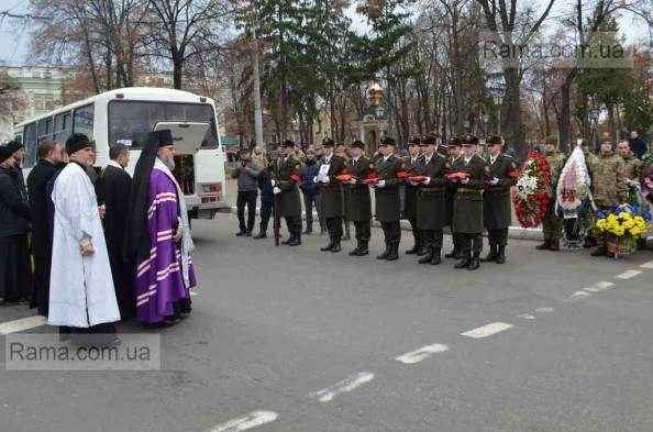 В Сумах простились с комбригом 128-й ОГПБр Коростелевым, умершим от полученных в зоне ООС ранений 25