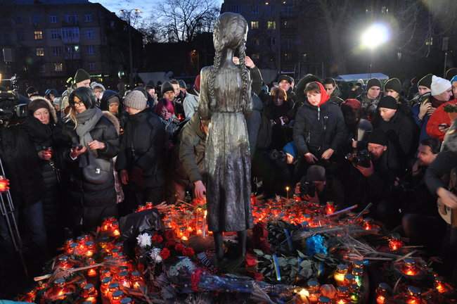 Никогда не сможем забыть и простить, - Зеленский о Голодоморе 06