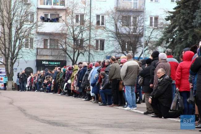 С воином 14-й ОМБр Юрием Хомиком, погибшим в зоне ООС, простились во Владимире-Волынском 03