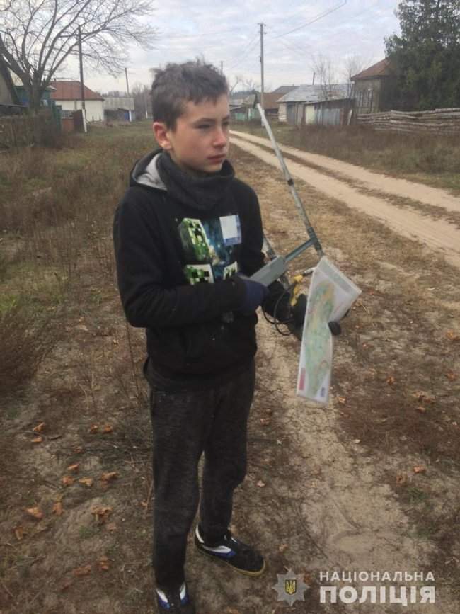 Живой и здоровый: потерявшийся в лесу на Сумщине 13-летний подросток найден в 10 км от места соревнований 02