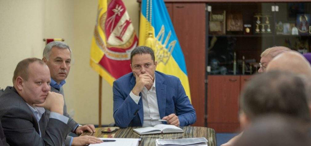 Мер Кам’янського оголосив догану своєму заступнику