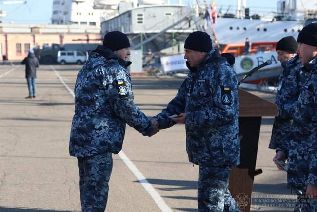 В Одессе состоялась церемония присвоения наименования новому артиллерийскому бронекатеру ВМС Украины 02