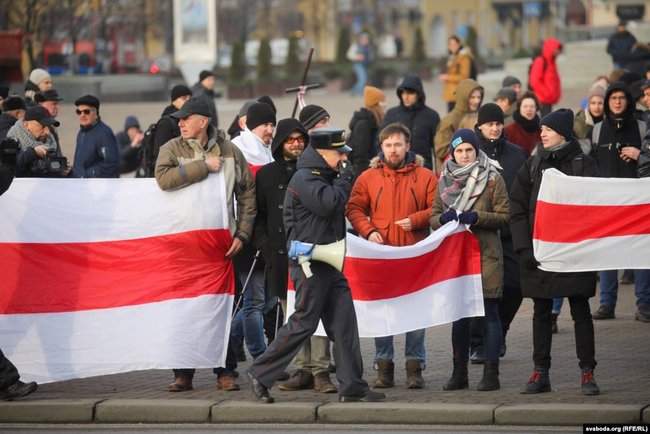 Мирно мы не договоримся, - в центре Минска протестуют против интеграции с Россией 09