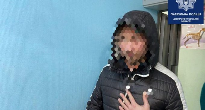 В Днепре собачник пытался украсть костюм из зоомагазина, – ФОТО