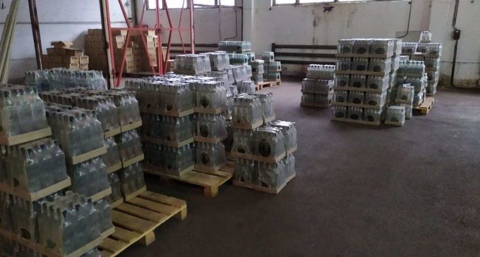 Производили “левый” алкоголь на заводе и продавали по всей Украине