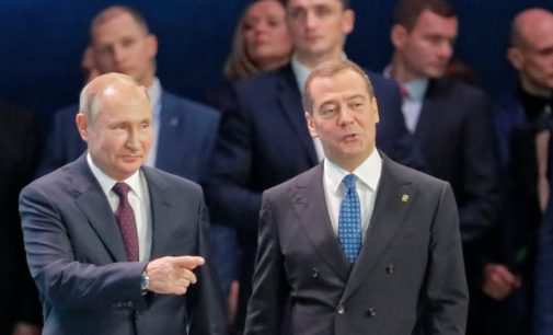 Правительство России ушло в отставку после выступления Путина