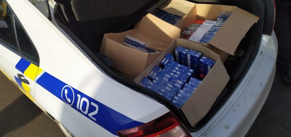 В Днепропетровской области в одном из киосков изъяли более тысячи пачек контрафактных сигарет, – ФОТО