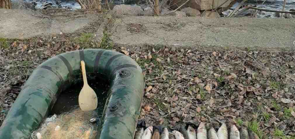 Под Днепром поймали рыболова-браконьера, – ФОТО