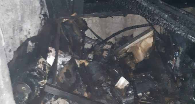 На Днепропетровщине случился пожар на балконе одного из жилых девятиэтажных домов, – ФОТО