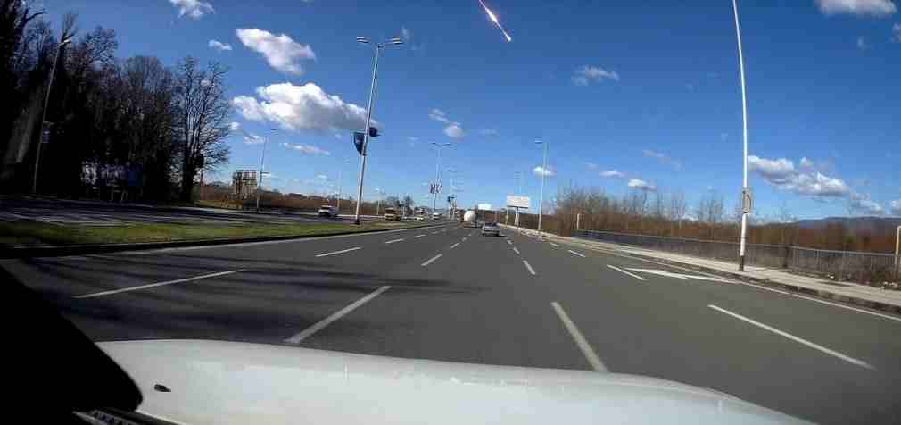 В небе над Хорватией взорвался крупный метеороид