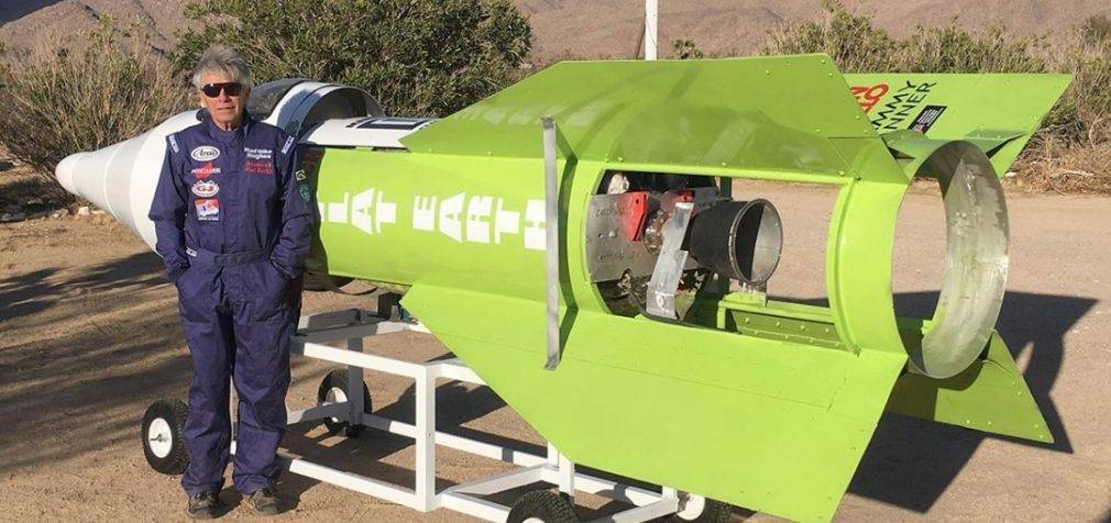В США разбился на самодельной ракете сторонник теории плоской Земли