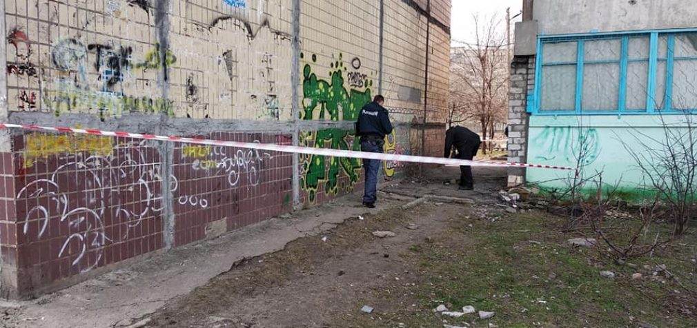 В Днепре восьмилетнему мальчику при взрыве оторвало кисть руки