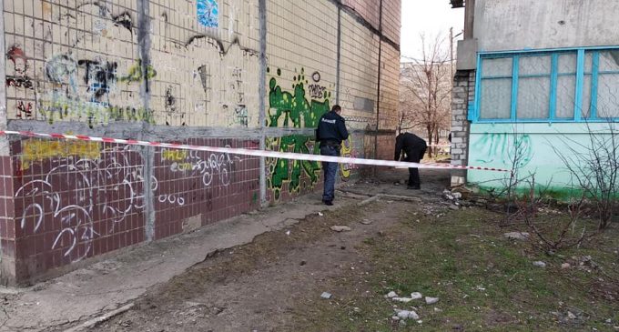 В Днепре восьмилетнему мальчику при взрыве оторвало кисть руки