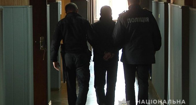 На Днепропетровщине мужчина угнал автомобиль, благодаря оставленному в салоне дубликату ключа, – ФОТО, ВИДЕО