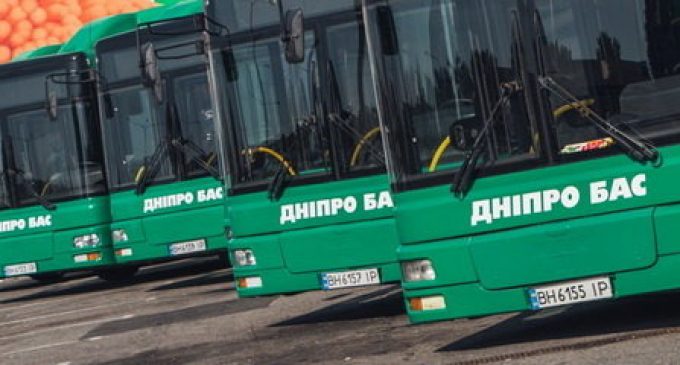 “Раньше было лучше”: днепряне требуют заменить новые автобусы на 76 маршруте старыми спринтерами