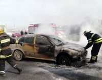 Под Днепром мужчина получил ожоги, когда пытался спасти свое авто, – ФОТО