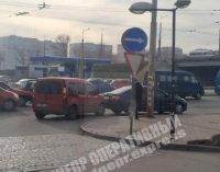 ДТП на Слобожанском: в Днепре столкнулись две машины, – ФОТО