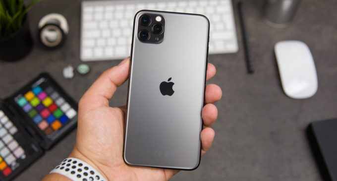 На фоне вируса в магазинах Нью-Йорка закончились iPhone 11