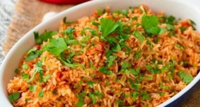 ТОП-10 необычных блюд из риса и гречки, если вы поддались панике и «затарились», – ФОТО