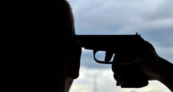 В Украине увеличивается количество самоубийств среди военных