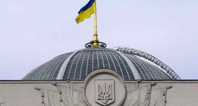Внеочередное заседание ВР: грядут кадровые перестановки в Кабмине