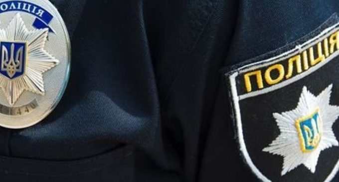Под Днепром мужчина, стрелявший в людей, выпрыгнул из окна, – ФОТО