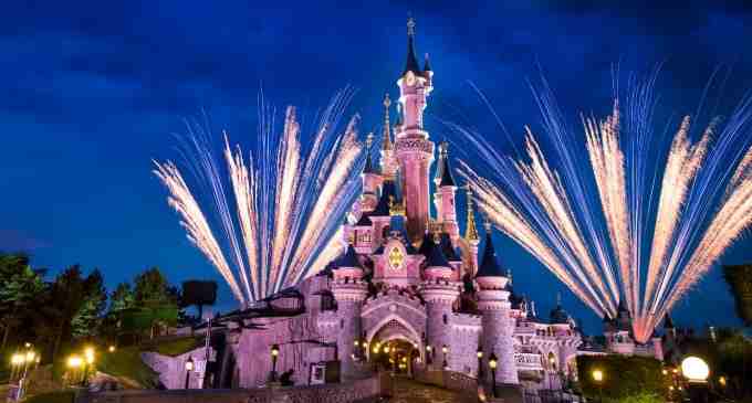 Парки Disneyland во всём мире не откроют до 2021 года