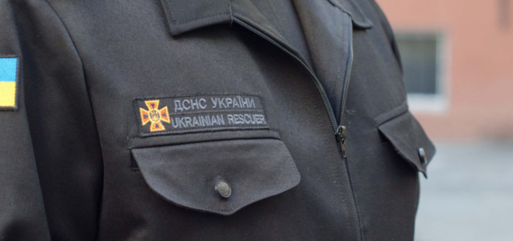 На Днепропетровщине в результате ДТП погиб водитель легковушки, – ФОТО