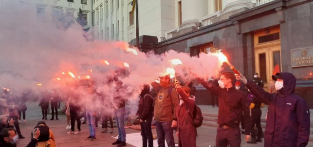 Дело об убийстве Гандзюк: активисты проводят акции протеста