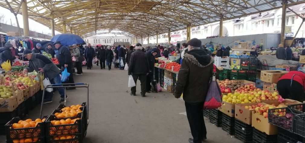 В Минздраве озвучили условия, при которых будут открыты рынки