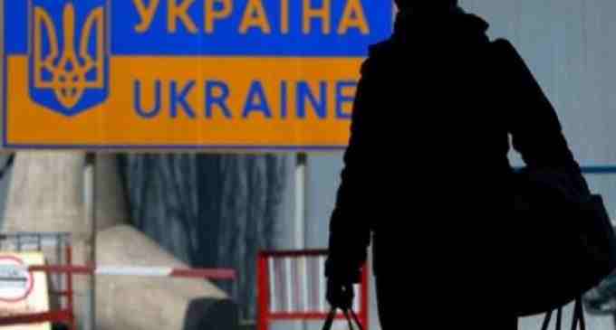 В Украине разработают программу, чтобы заробитчане остались дома