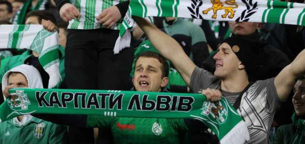 Футбол: Прем’єр-ліга не проведе матч «Карпати» – «Маріуполь» через COVID-19 у гравців
