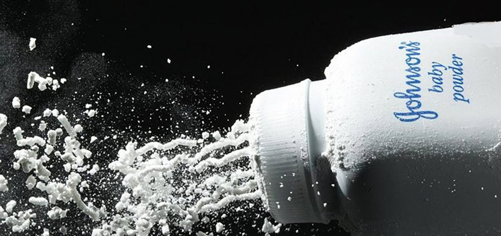 Присыпку Johnson & Johnson не будут продавать в США и Канаде