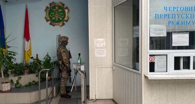 СБУ подозревает руководство Одесской таможни в коррупции